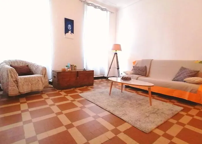 Appartement Spacieux Et Agreable